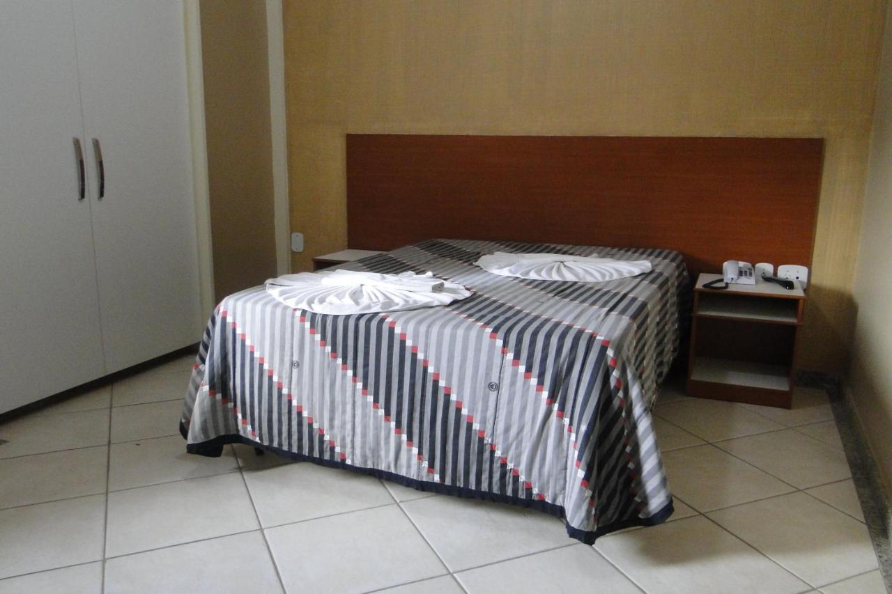 Arrastao Premium Plaza Hotel Muriae Ruang foto